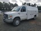 2011 Ford Econoline E350 Super Duty Cutaway Van