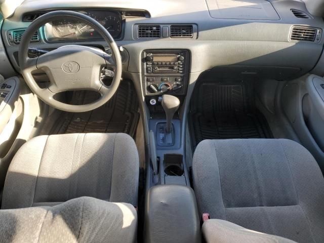 2000 Toyota Camry CE