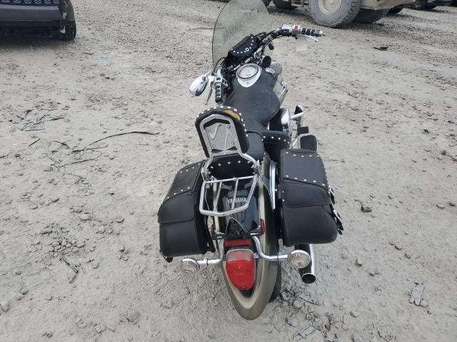 2005 Yamaha XVS1100 A