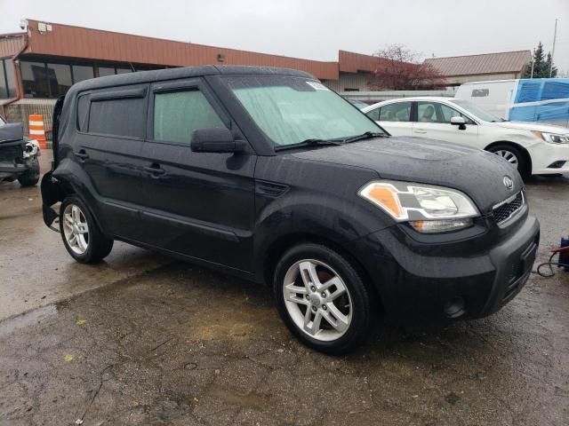 2011 KIA Soul +