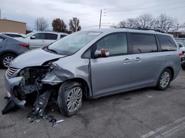 2011 Toyota Sienna XLE