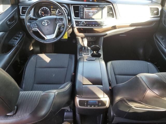 2017 Toyota Highlander LE