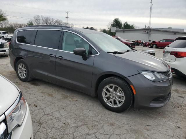 2021 Chrysler Voyager LXI