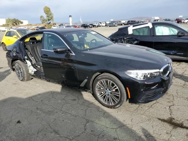 2019 BMW 530E