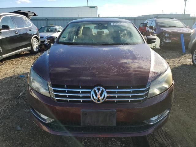 2014 Volkswagen Passat SE