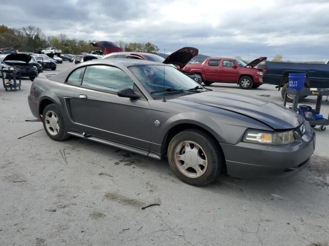 2004 Ford Mustang