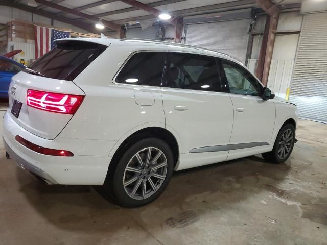 2019 Audi Q7 Premium Plus