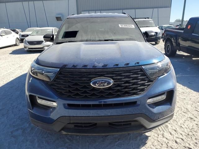 2022 Ford Explorer ST-Line