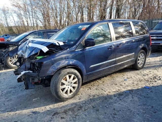 2014 Chrysler Town & Country Touring