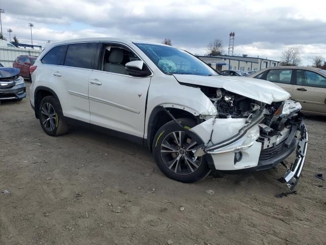 2019 Toyota Highlander LE