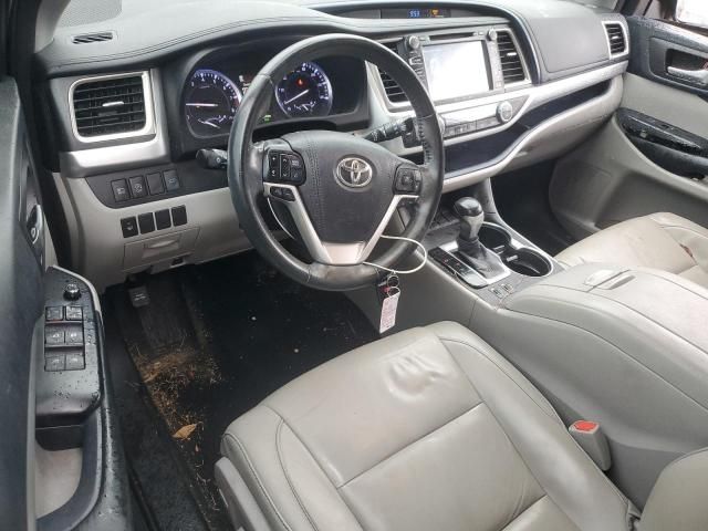 2018 Toyota Highlander SE