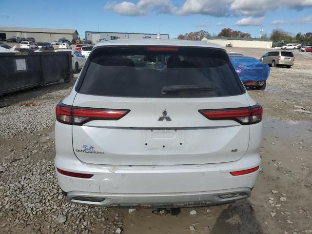 2022 Mitsubishi Outlander SE