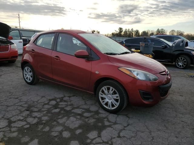 2014 Mazda 2 Sport