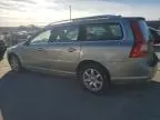 2010 Volvo V70 3.2