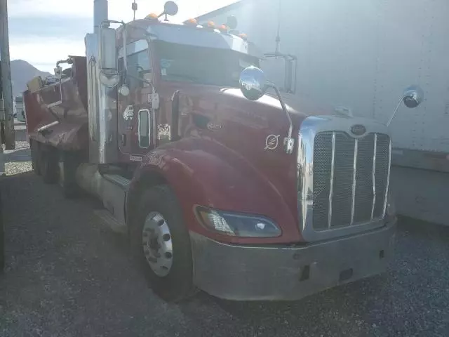 2010 Peterbilt 386