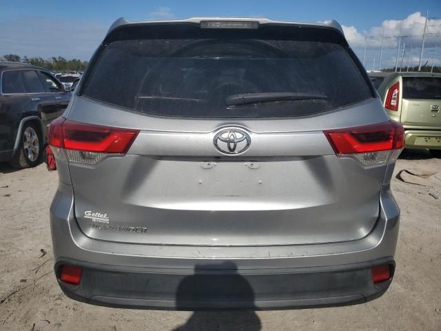 2019 Toyota Highlander LE