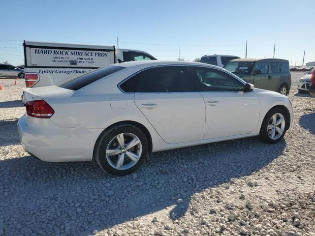 2014 Volkswagen Passat SE