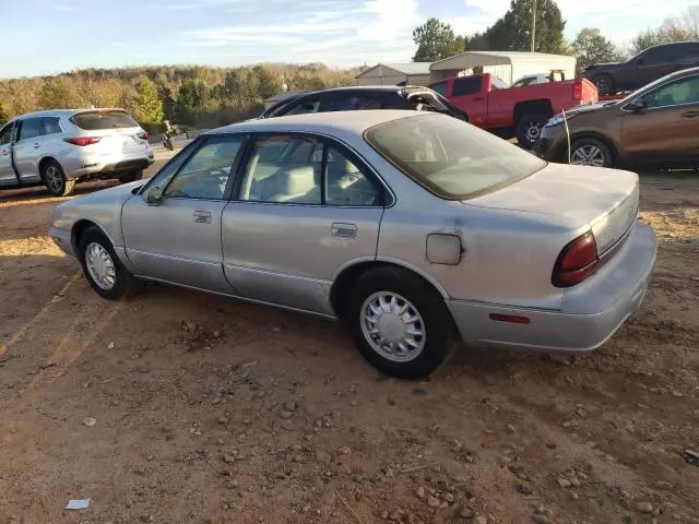 1998 Oldsmobile 88 Base