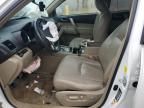 2010 Toyota Highlander SE