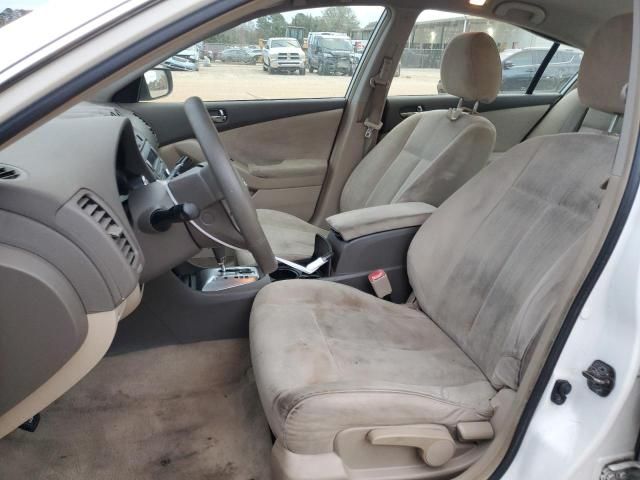 2010 Nissan Altima Base