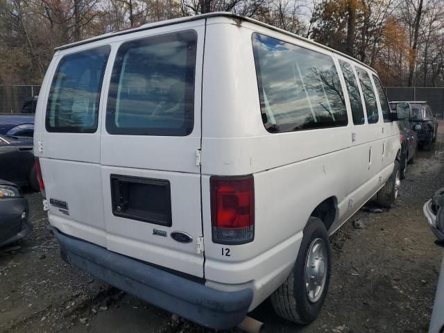 2011 Ford Econoline E350 Super Duty Wagon