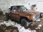 1986 Toyota Pickup Xtracab RN67 DLX