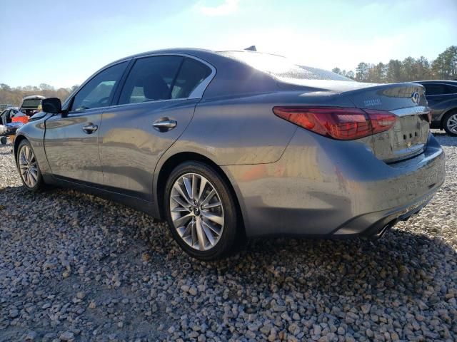 2018 Infiniti Q50 Luxe