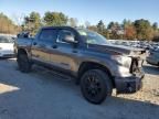 2016 Toyota Tundra Crewmax SR5