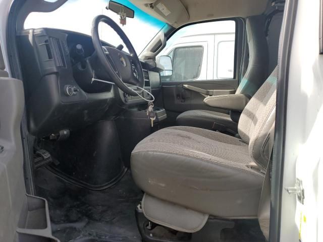 2016 Chevrolet Express G2500