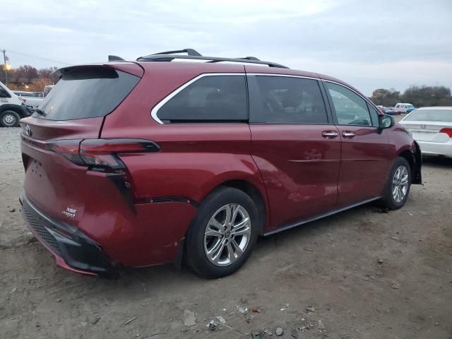 2022 Toyota Sienna XSE