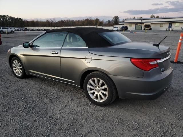 2013 Chrysler 200 Touring