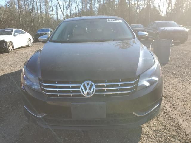 2012 Volkswagen Passat SE