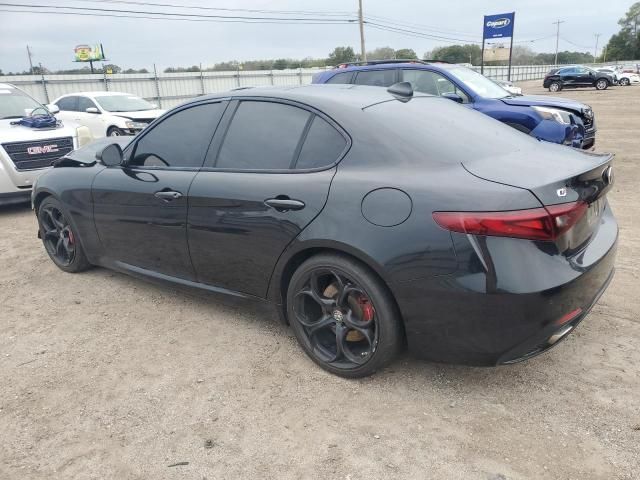 2017 Alfa Romeo Giulia TI