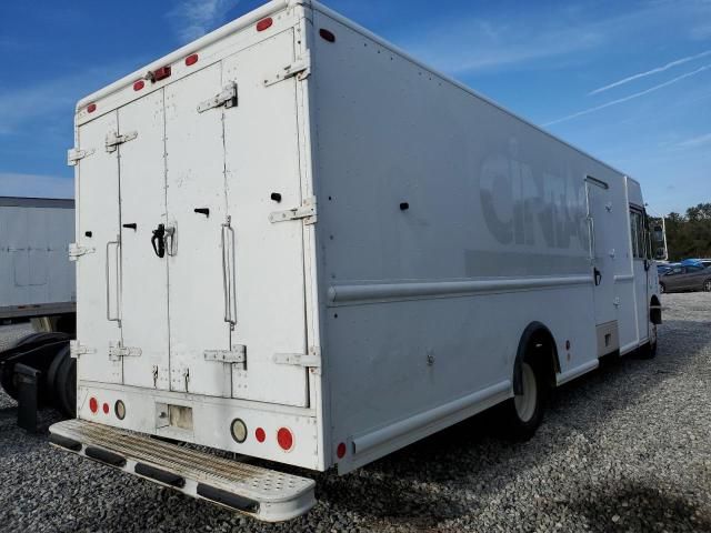 2007 Freightliner Chassis M Line WALK-IN Van