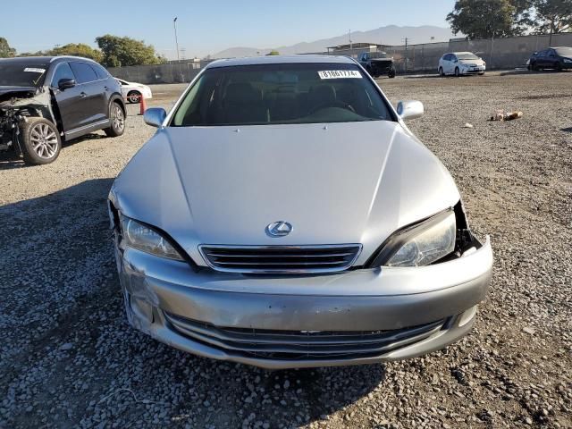 2001 Lexus ES 300