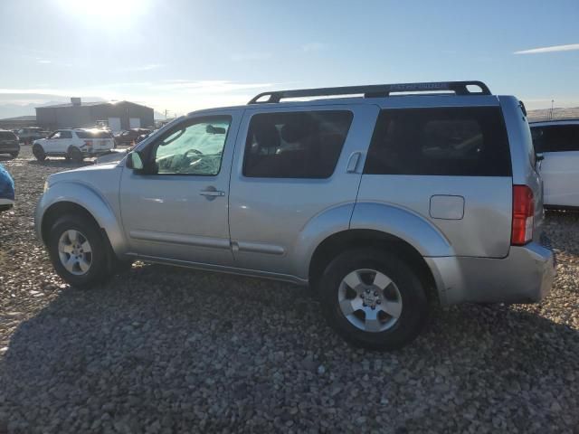 2007 Nissan Pathfinder LE