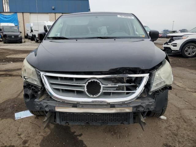 2010 Volkswagen Routan SEL