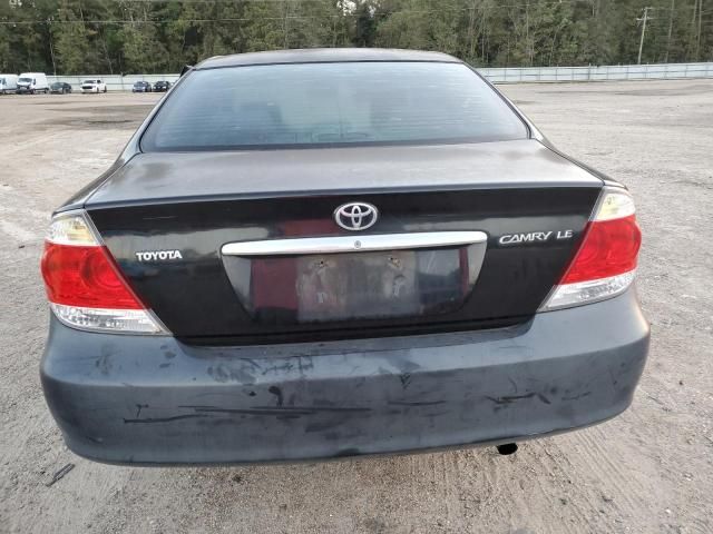 2005 Toyota Camry LE