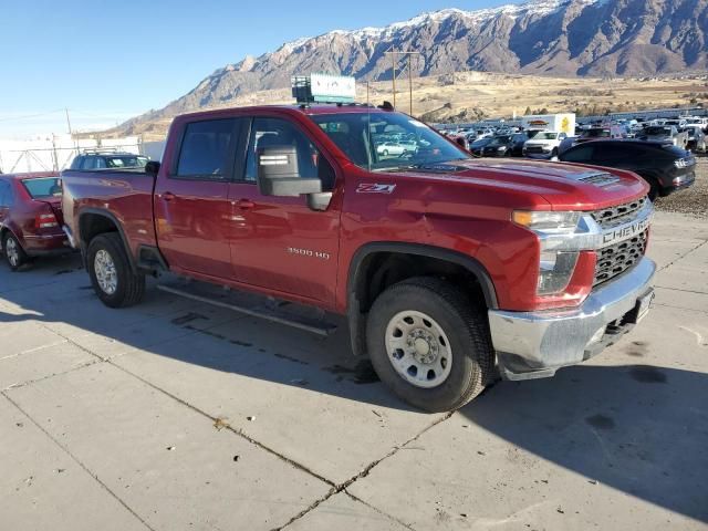 2022 Chevrolet Silverado K3500 LT