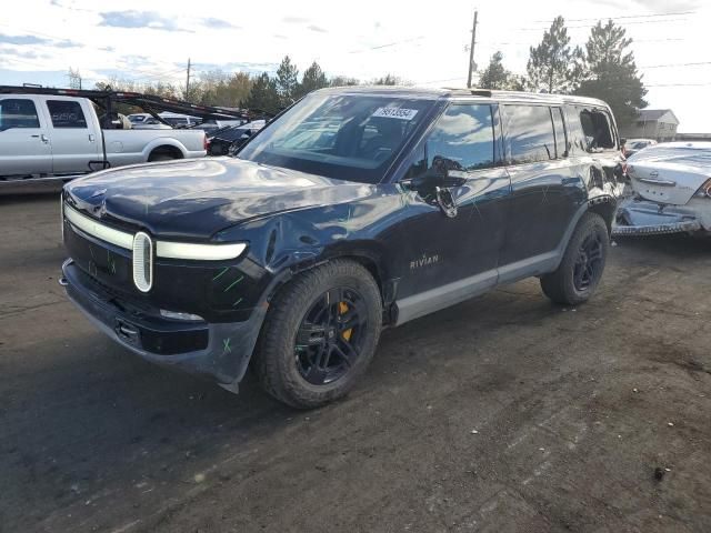 2023 Rivian R1S Adventure