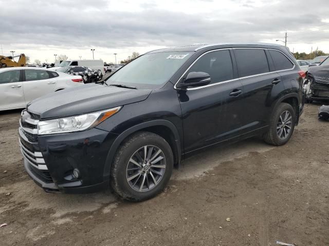 2018 Toyota Highlander SE