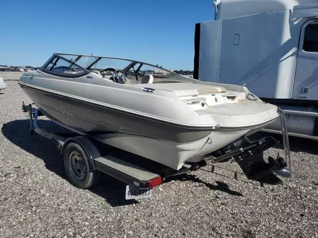 2016 Stingray Boat