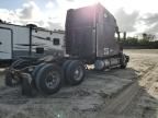 2006 Freightliner Conventional Columbia