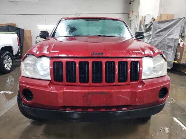 2005 Jeep Grand Cherokee Laredo