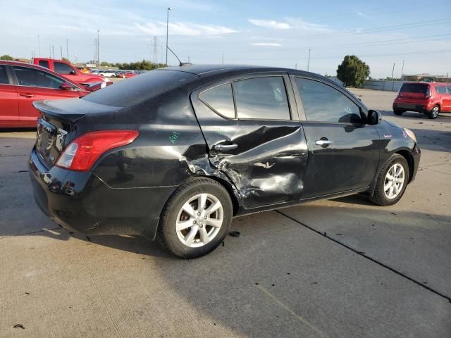 2012 Nissan Versa S