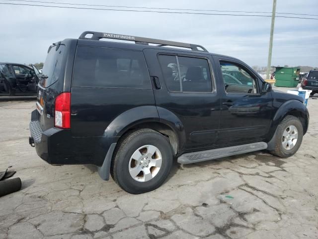 2007 Nissan Pathfinder LE