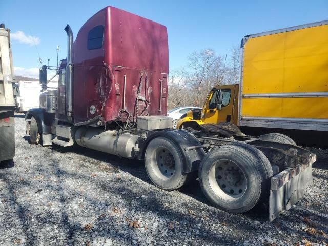 2001 Freightliner Conventional FLD132 XL Classic