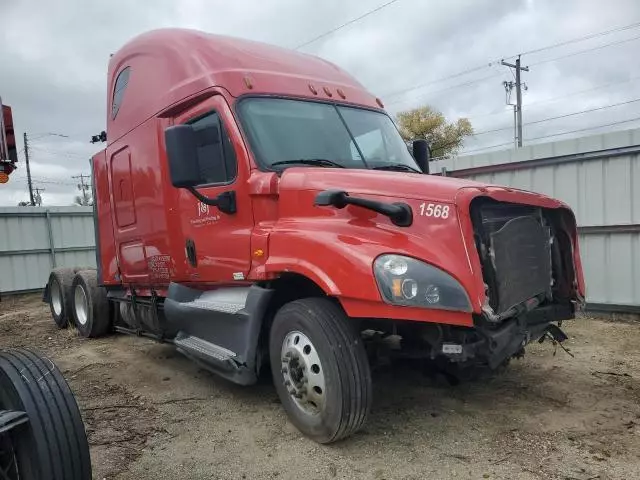 2017 Freightliner Cascadia 125