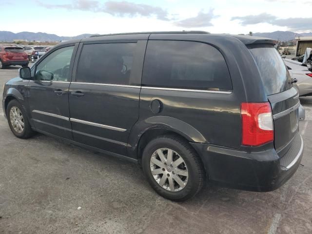 2011 Chrysler Town & Country Touring L