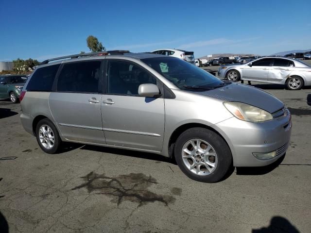 2005 Toyota Sienna XLE